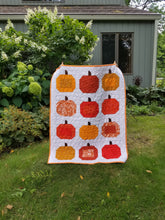 Load image into Gallery viewer, Fussy Pumpkin PDF Pattern