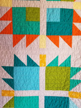 Load image into Gallery viewer, "Bearly" - Throw Quilt