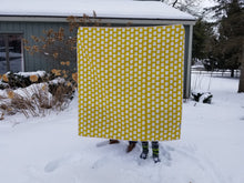 Load image into Gallery viewer, "Fat Cat" - Throw Quilt