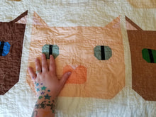 Load image into Gallery viewer, "Fat Cat" - Throw Quilt