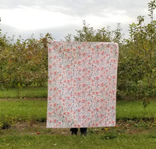 Load image into Gallery viewer, "Sonic Bloom" - Throw Quilt