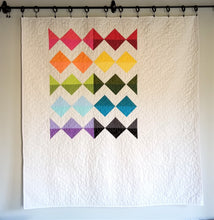 Load image into Gallery viewer, Diamonds - Throw Quilt