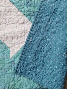 "Simple Wings" - Wall Hanging or Baby Quilt