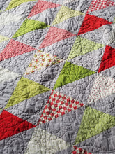 Load image into Gallery viewer, &quot;Triangle Christmas&quot; - Throw Quilt