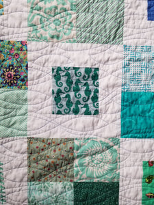 "Charming Frames" - Throw Quilt