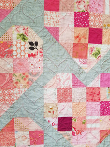 "Scrappy Hearts" - Toddler Quilt